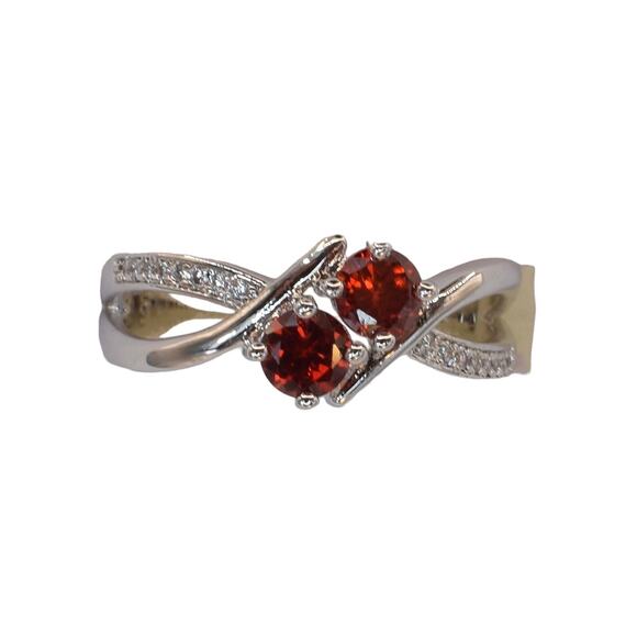 NWOT Fragrant Jewels Double Red Rount-Cut Twisted Band Ring Size 8 US - Picture 1 of 4